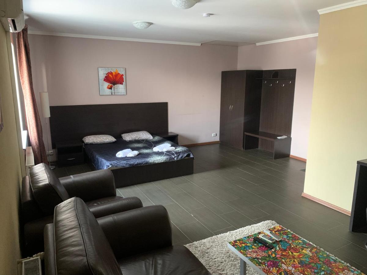 Green Hotel Kijów Zewnętrze zdjęcie