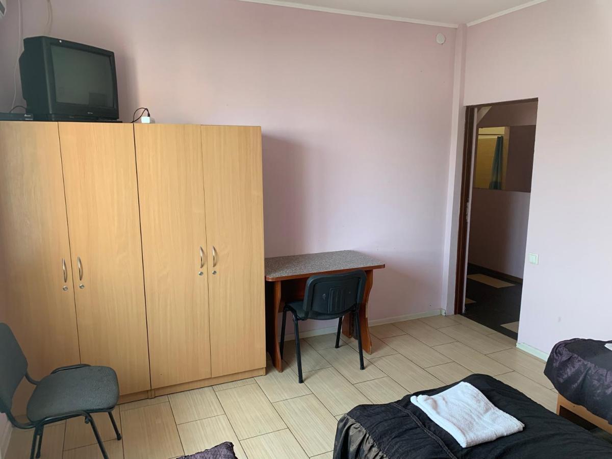Green Hotel Kijów Zewnętrze zdjęcie
