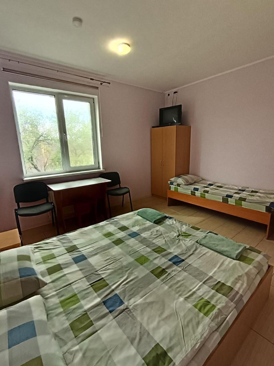 Green Hotel Kijów Zewnętrze zdjęcie